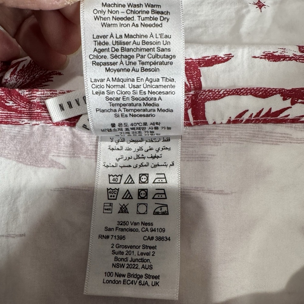 Rare Pottery Barn Santa Toile Sheet Set Red Twin XL Christmas Holiday French EUC - Picture 5 of 9